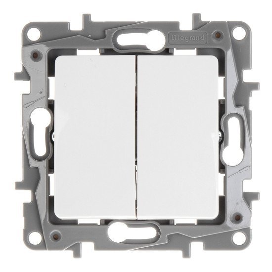 Legrand Διακόπτης Κομμυτατέρ 764505, Διπλός, Λευκός Legrand Διακόπτης Κομμυτατέρ 764505, Διπλός, Λευκός