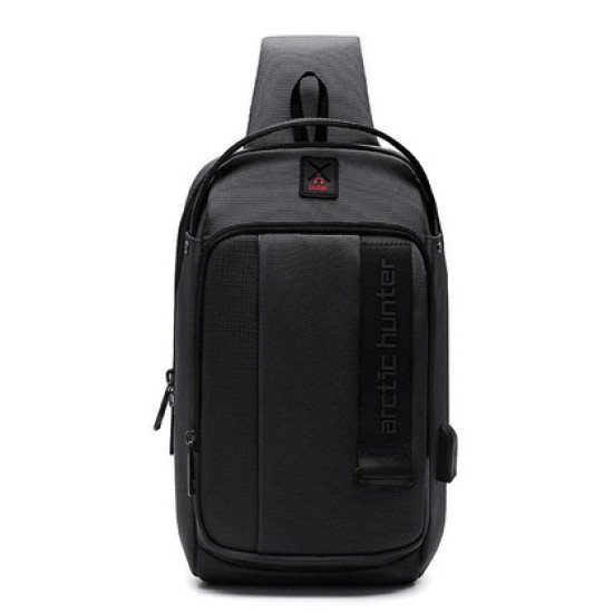 Arctic Hunter Τσάντα Crossbody Xb00100-Bk, Usb, Αδιάβροχη, Μαύρο Arctic Hunter Τσάντα Crossbody Xb00100-Bk, Usb, Αδιάβροχη, Μαύρο