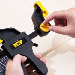 Deli Σφιγκτήρας Σκανδάλης Dl110112 Με Μέγιστο Άνοιγμα 300Mm, Μαύρος Deli Σφιγκτήρας Σκανδάλης Dl110112 Με Μέγιστο Άνοιγμα 300Mm, Μαύρος